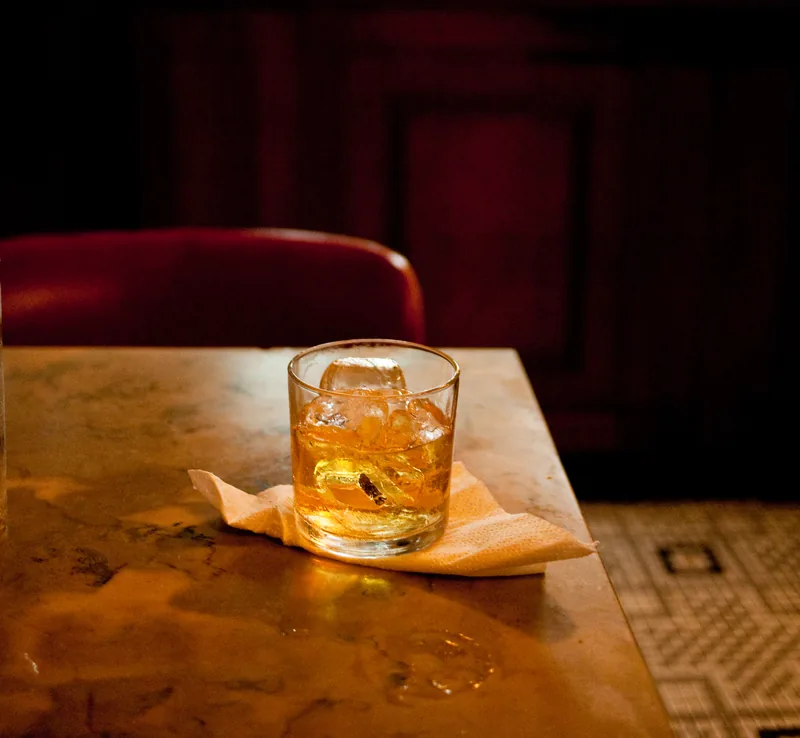 Advertising — photo 3 by Daniel Pinheiro